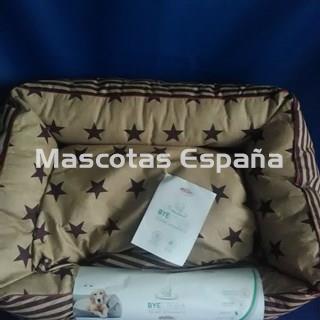 RECORD Cama Acolchada AntiBacteriana Estrellas (60X45X17cm) - Imagen 1